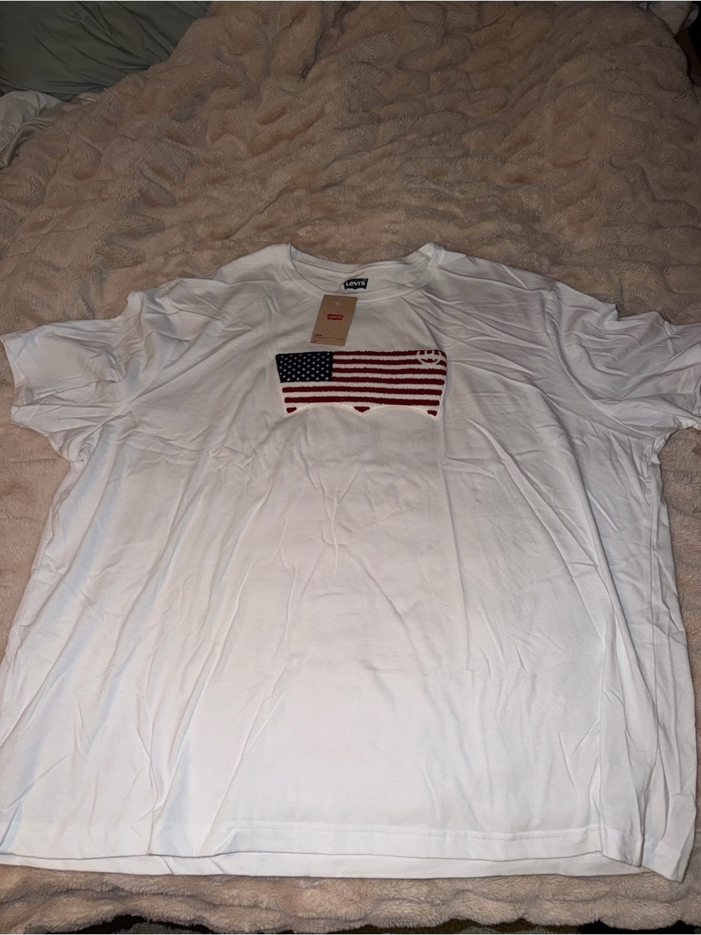 Levi's American flag Tee - Picture 3 of 3